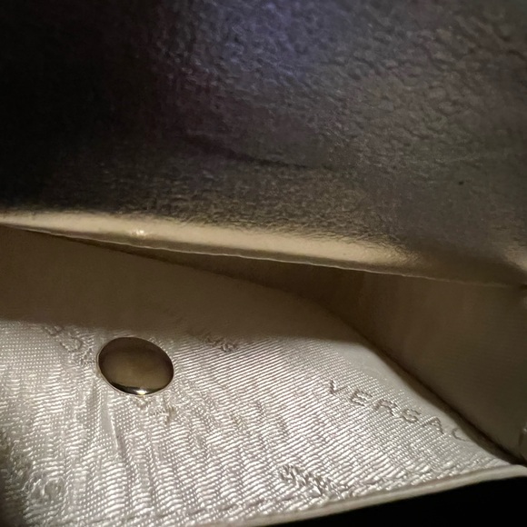 Versace coin purse - Picture 8 of 10